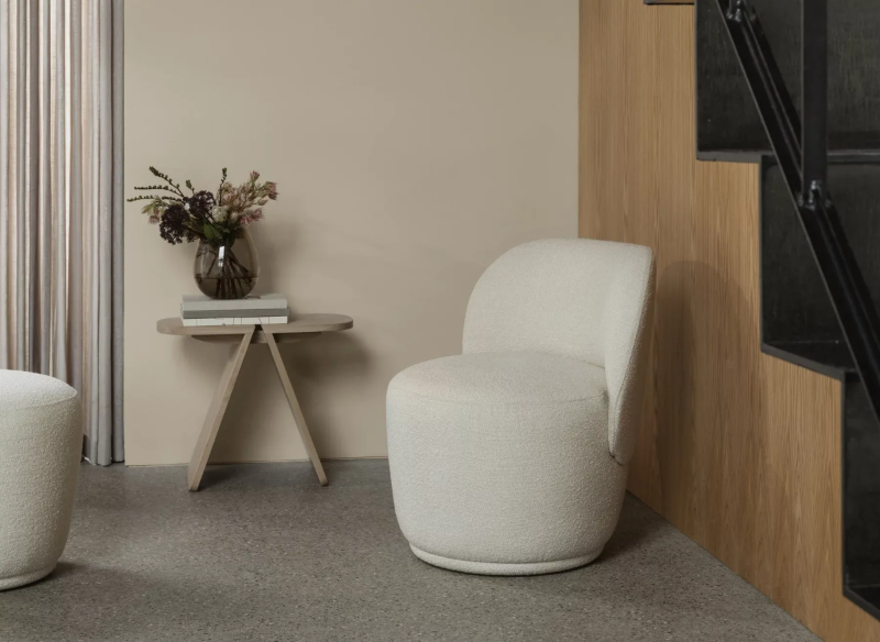 BOUT DE CANAPE AVIO MOBILIER BLOMUS