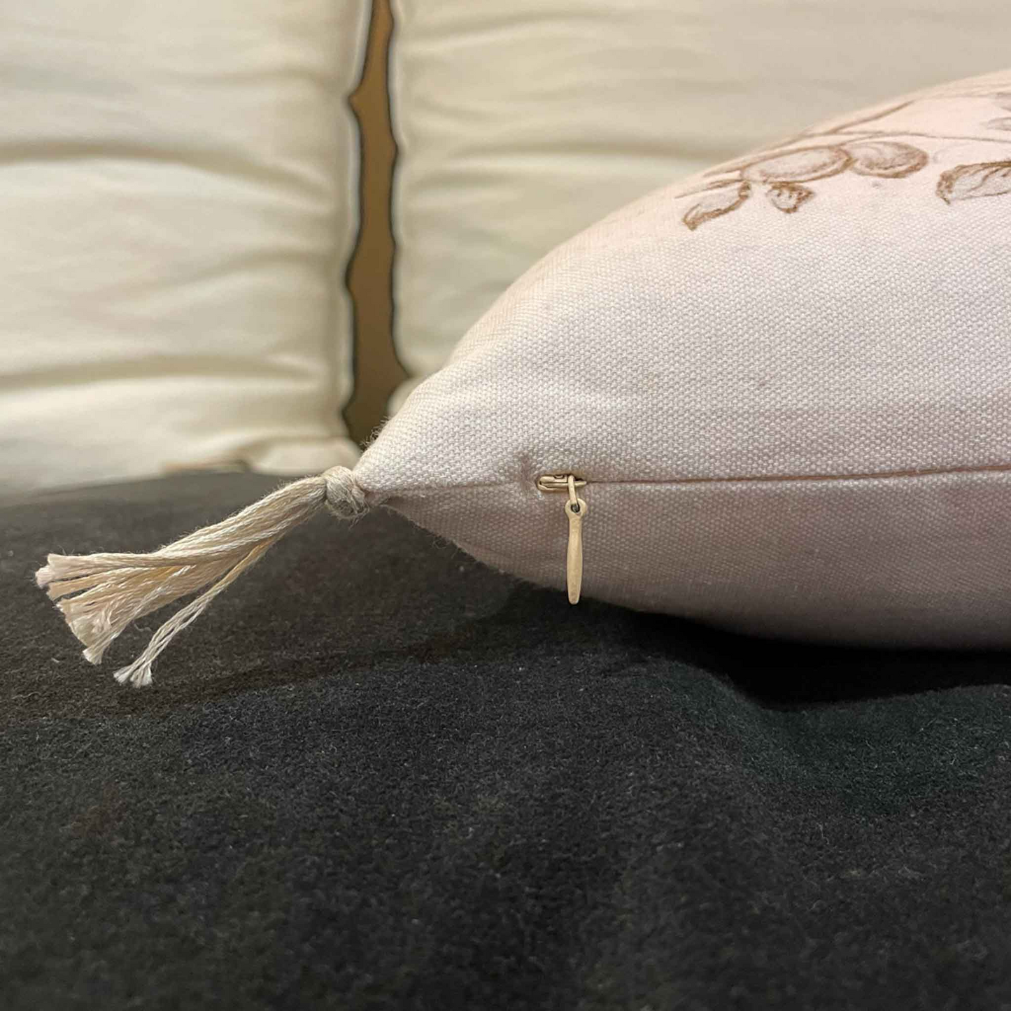 COUSSIN ENLUMINURE COEUR BONCOEURS