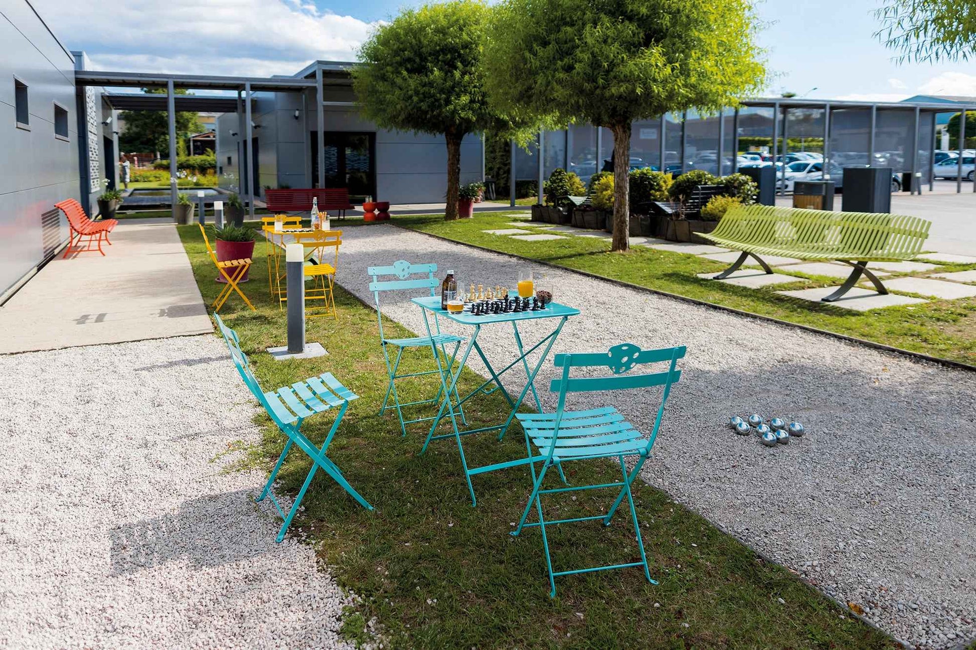 TABLE BISTRO 77 X 57 CM FERMOB