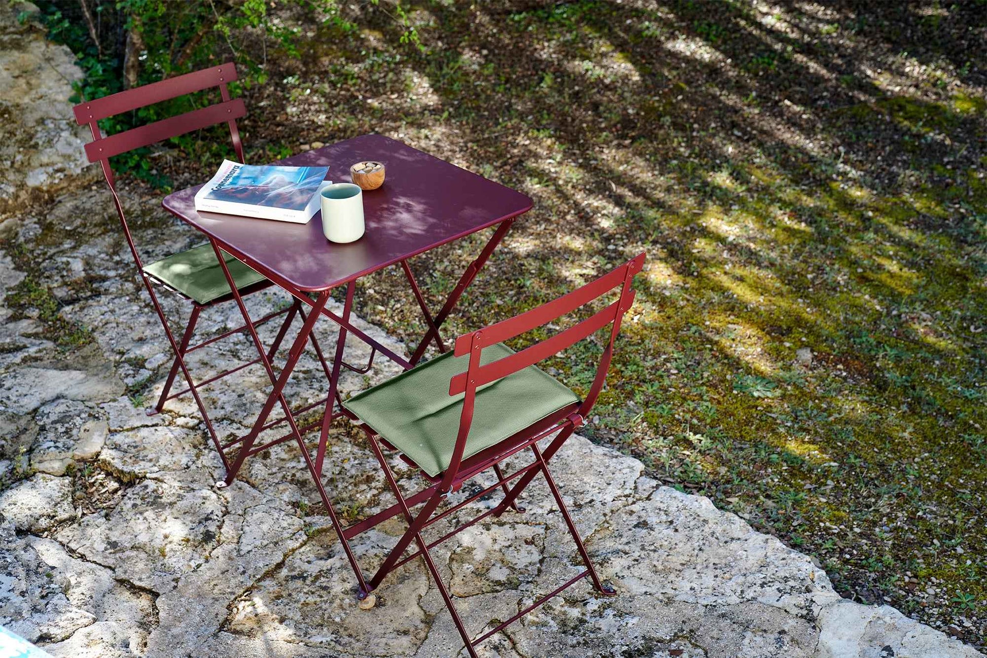 TABLE BISTRO 77 X 57 CM FERMOB