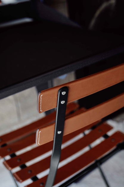 CHAISE CUIR BISTRO FERMOB