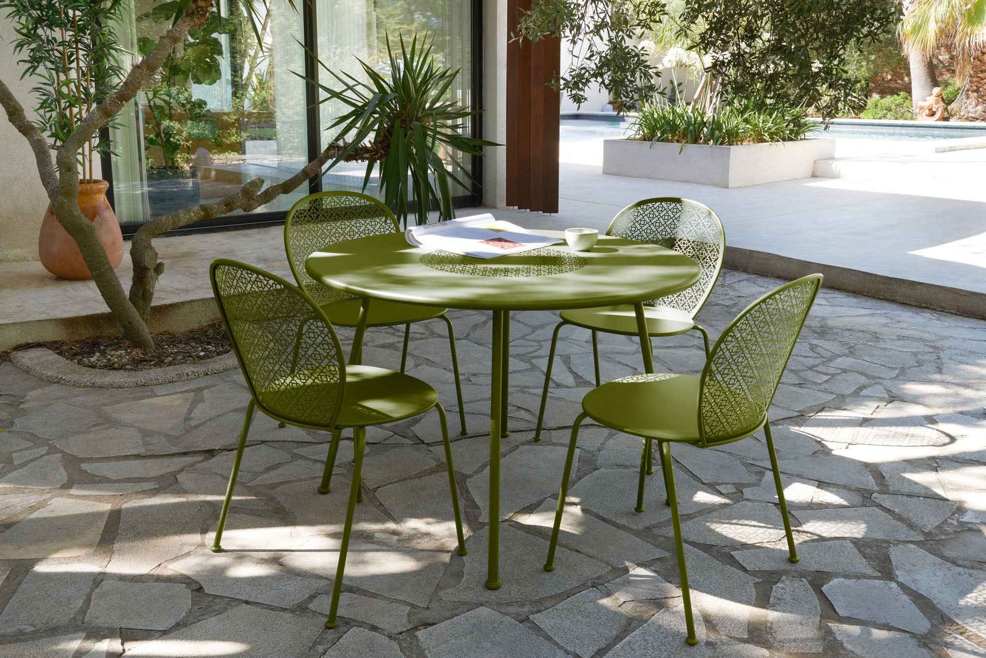 TABLE LORETTE Ø 110 CM FERMOB