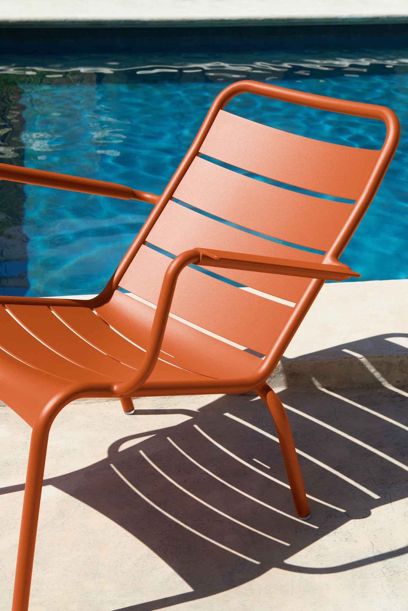 FAUTEUIL BAS LUXEMBOURG FERMOB