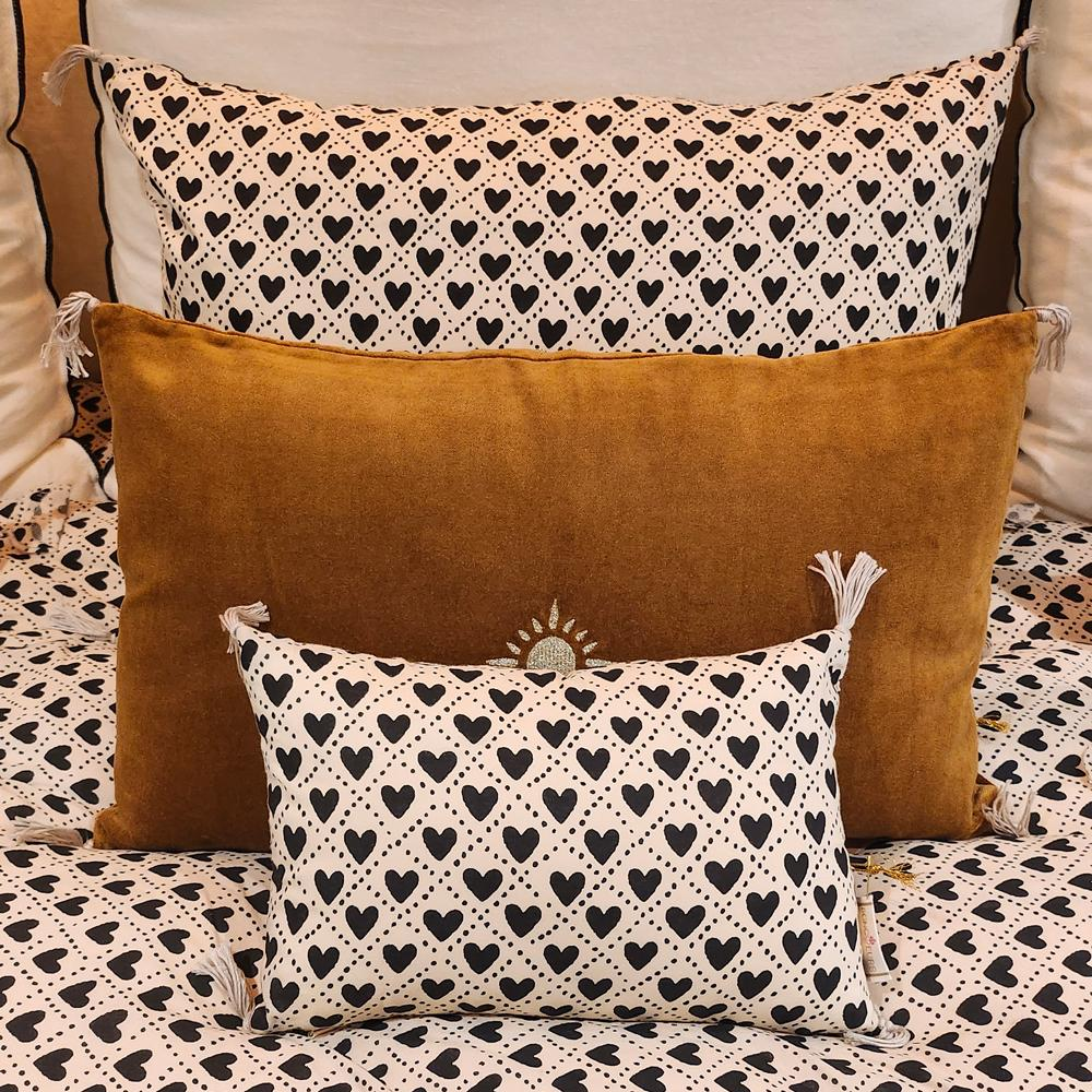 Mini coussin Les Cœurs 20 x 30 cm – BONCOEURS BONCOEURS
