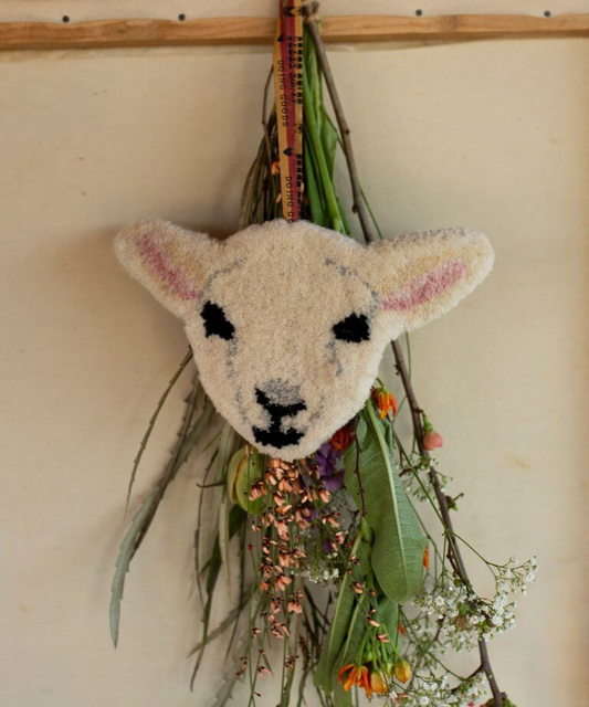 WOOLLY LAMB DECORATION MURALE DOING GOODS