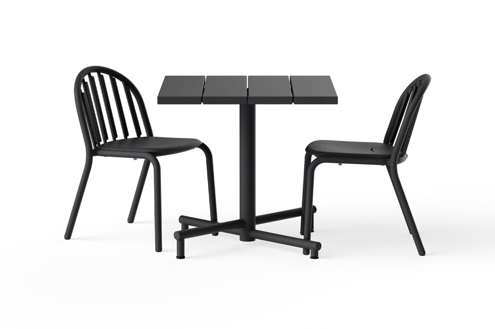 FRED'S SQUARE BISTREAU MOBILIER EXTERIEUR FATBOY