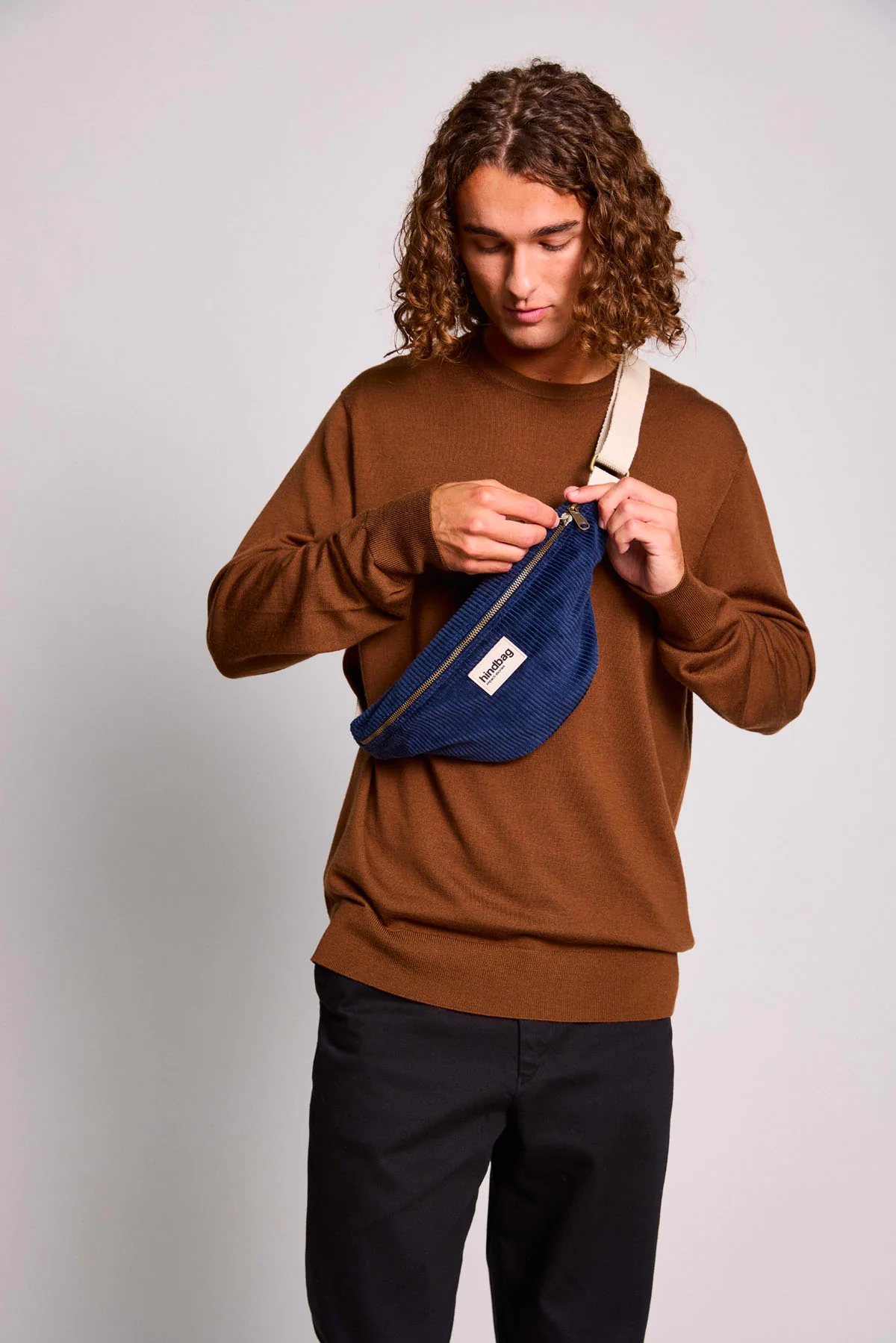 BANANE OLIVIA VELOURS HINDBAG Marine