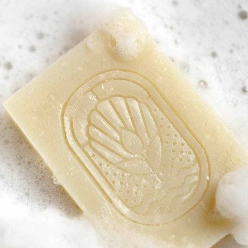 SAVON - NUE D'IRIS LA PETITE MADELEINE