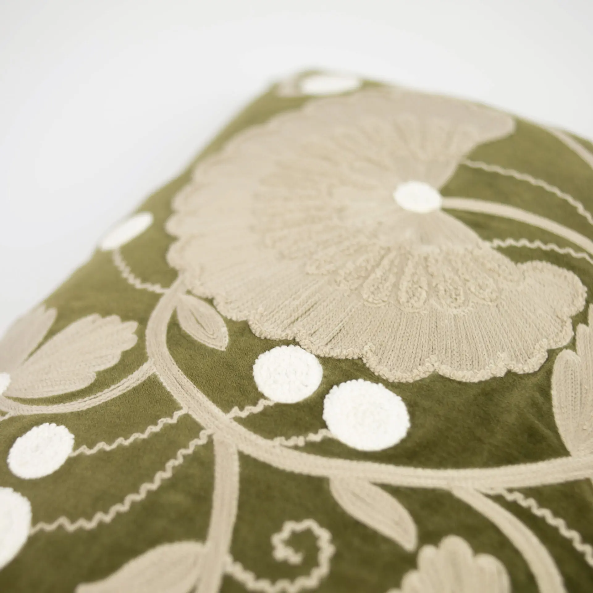 COUSSIN SABINA 40X60 OLSSON JENSEN