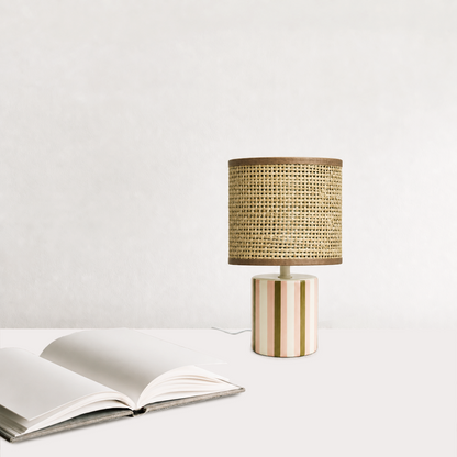 Lampe à poser Trattoria rose en porcelaine – Ø 15 x H 27 cm
