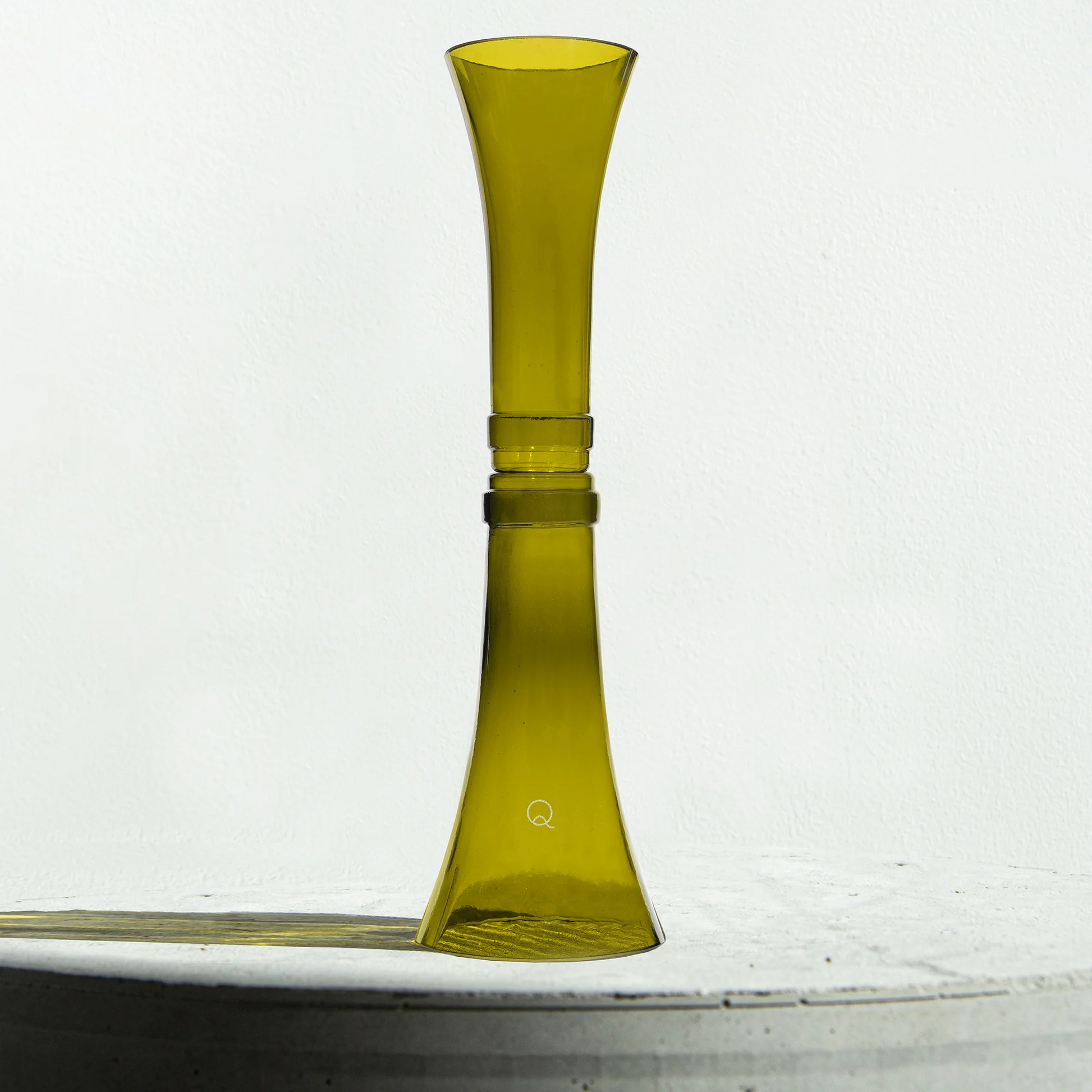 CHANDELIER MEDIUM Q DE BOUTEILLES FEUILLE MORTE